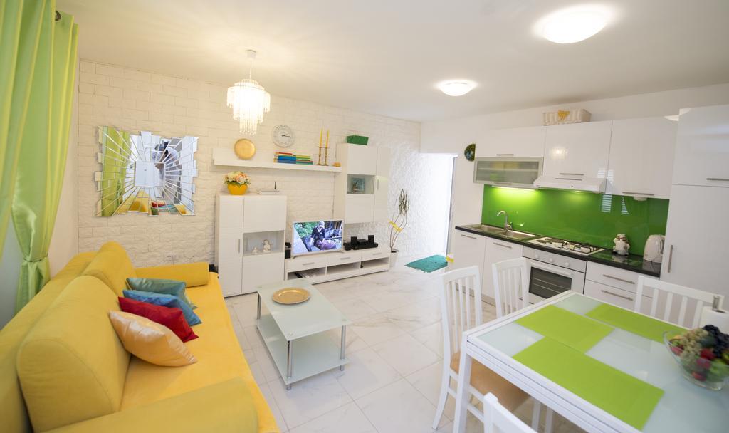 Apartment Dea สปลิท ภายนอก รูปภาพ