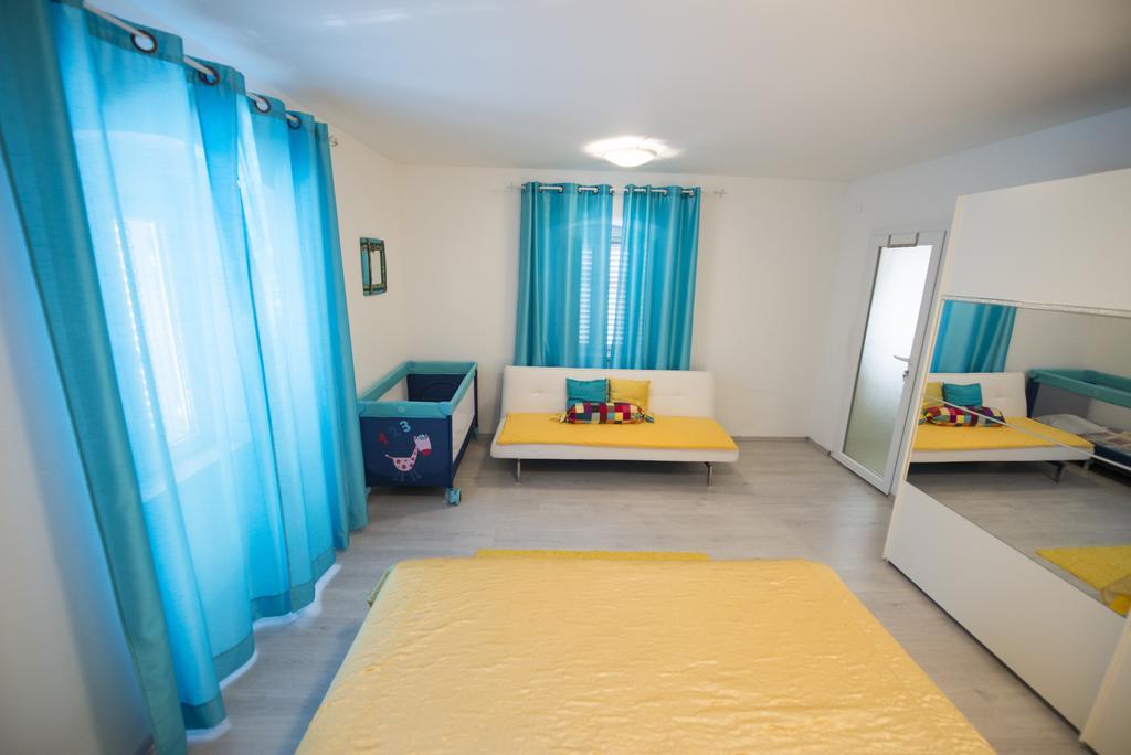 Apartment Dea สปลิท ภายนอก รูปภาพ