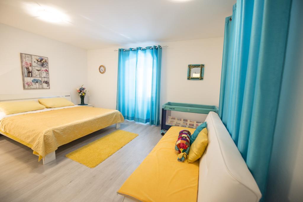 Apartment Dea สปลิท ภายนอก รูปภาพ