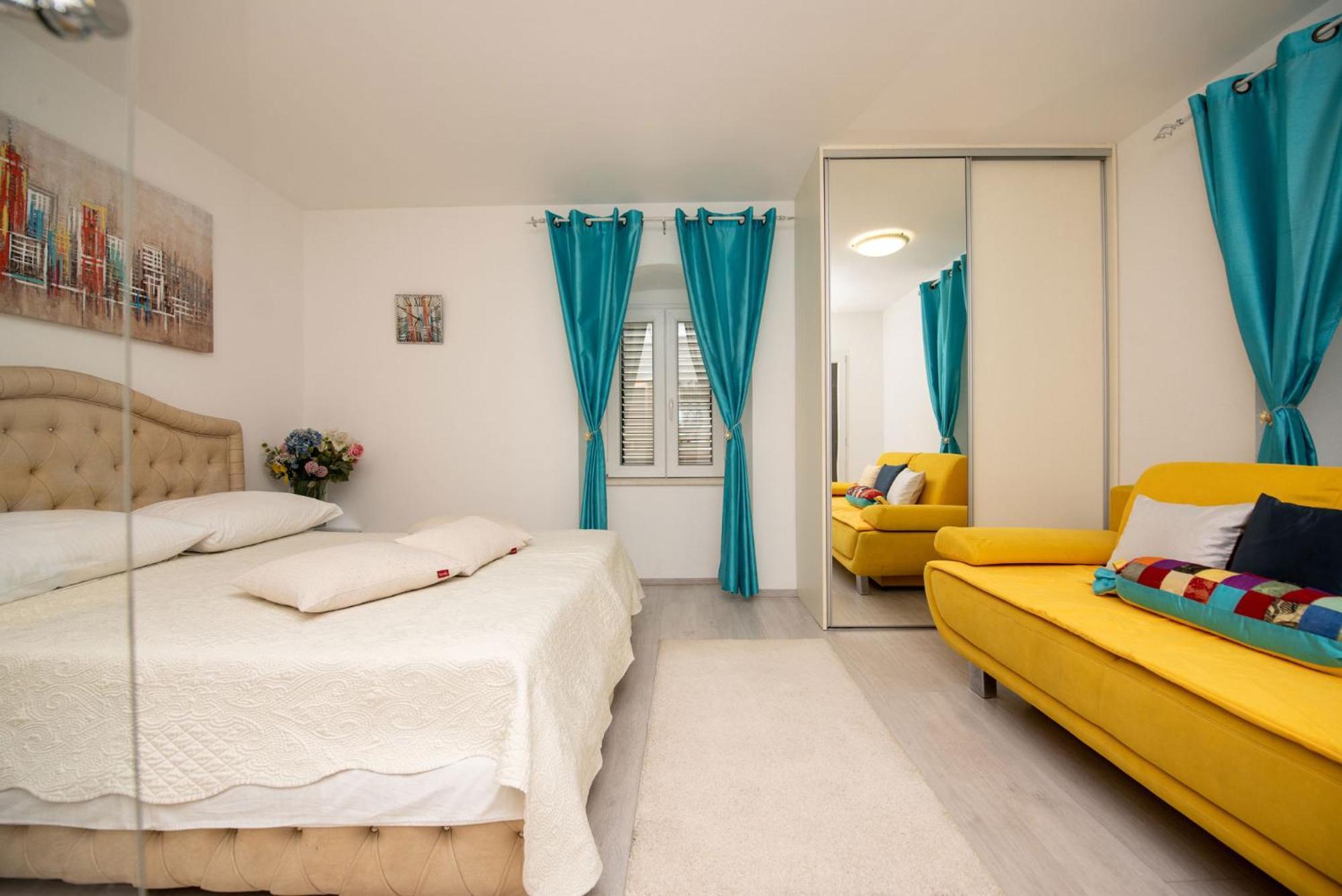 Apartment Dea สปลิท ภายนอก รูปภาพ