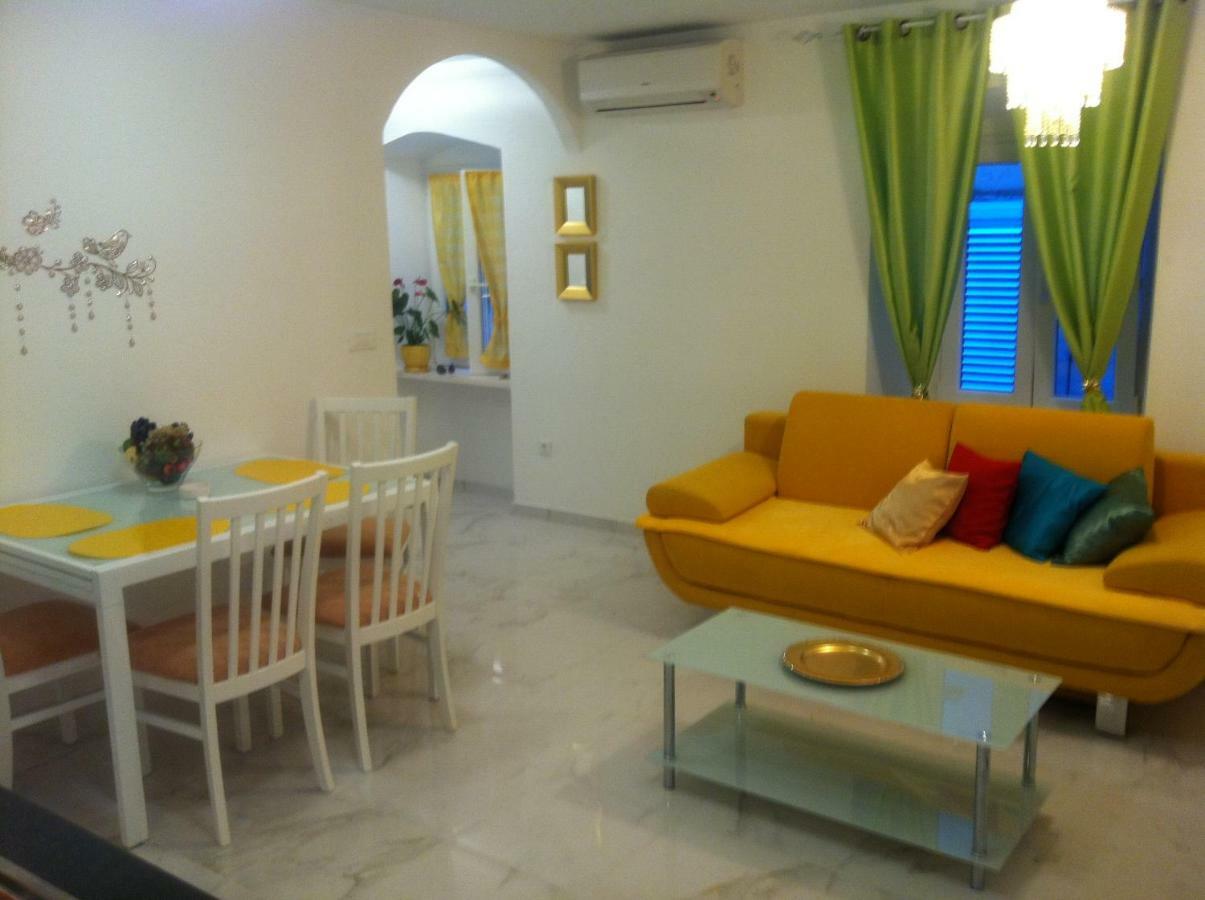 Apartment Dea สปลิท ภายนอก รูปภาพ